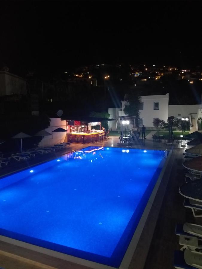 Paradise Apart Hotel Битез Экстерьер фото