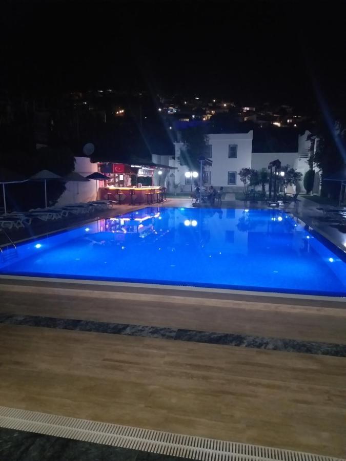 Paradise Apart Hotel Битез Экстерьер фото