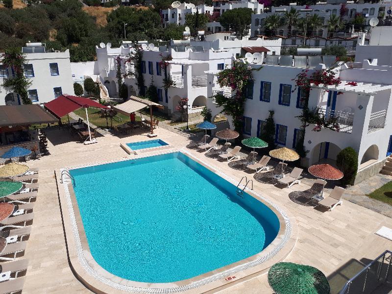 Paradise Apart Hotel Битез Экстерьер фото
